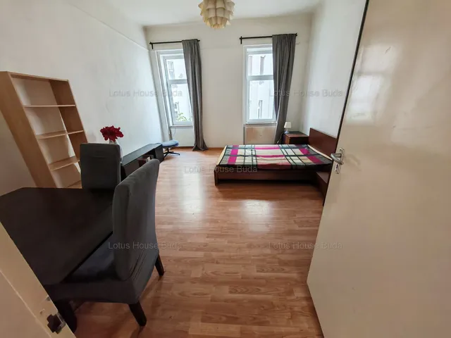 Eladó lakás Budapest II. kerület, Országút 40 nm