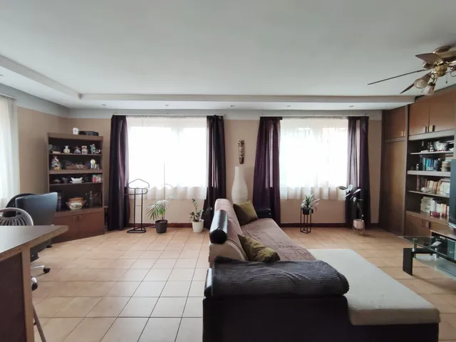 Eladó ház Budapest XV. kerület, Rákospalota 254 nm