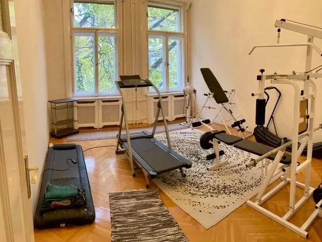 Eladó lakás Budapest VI. kerület 77 nm