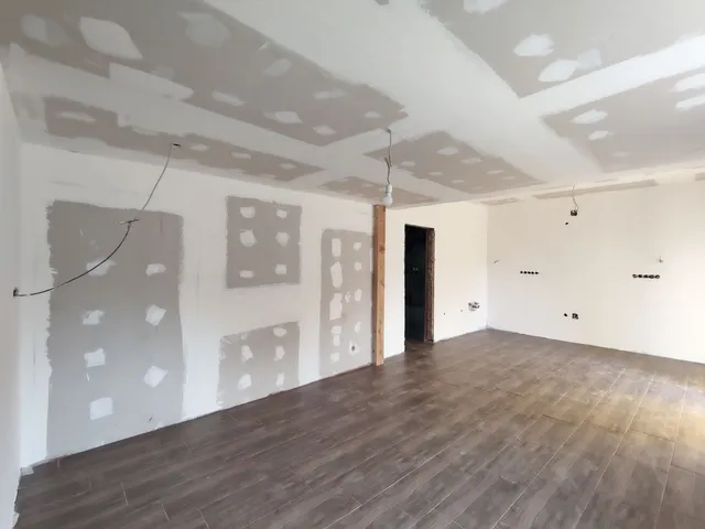 Eladó ház Dánszentmiklós 60 nm