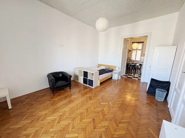 Eladó lakás Budapest VIII. kerület, Harminckettesek tere 71 nm