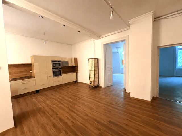 Eladó lakás Budapest VI. kerület 116 nm