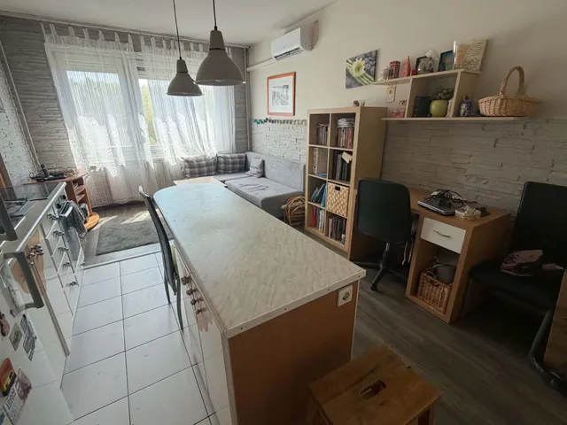 Eladó lakás Budapest IV. kerület, Megyeri út 36 nm