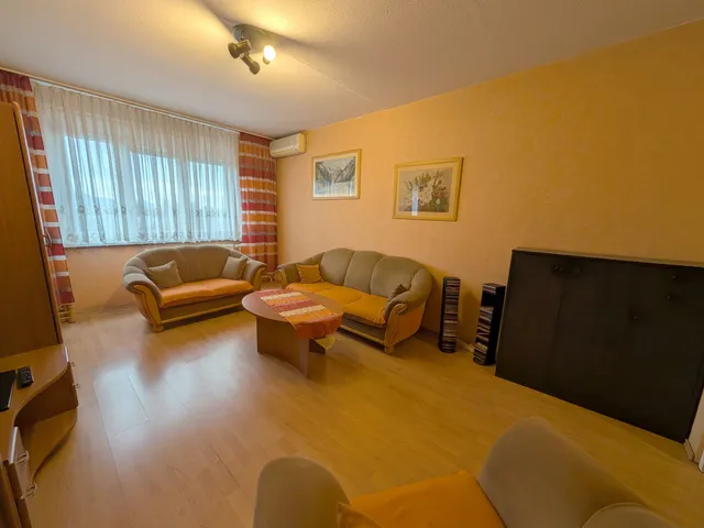 Eladó lakás Budapest XV. kerület, Újpalota, Páskomliget utca 53 nm