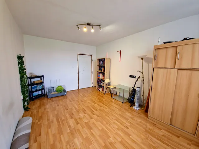 Eladó lakás Komló, Körtvélyes 50 nm