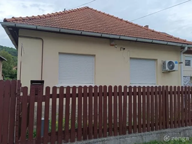 Eladó ház Ózd 80 nm