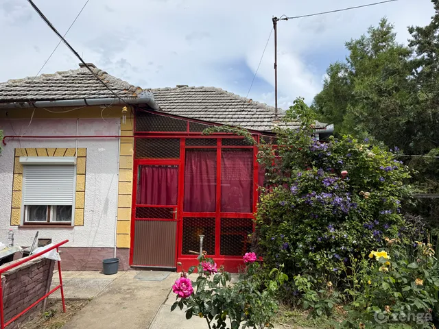 Eladó ház Bihartorda 80 nm