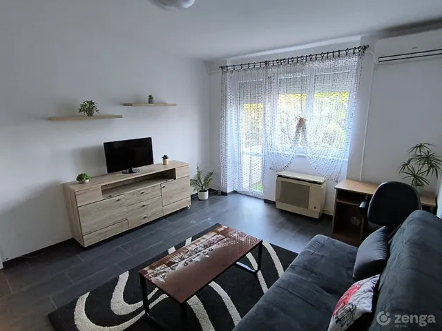 Eladó lakás Pécs, Egyetemváros 40 nm