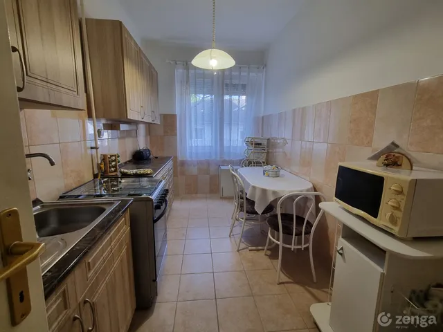 Eladó lakás Székesfehérvár, Víziváros, Királysor 14/C 56 nm