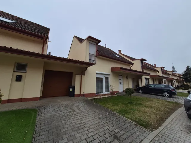 Eladó ház Mátészalka, Fellegvár 132 nm