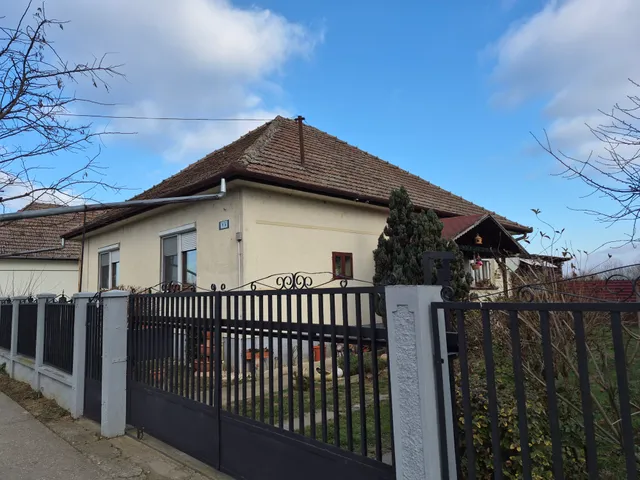 Eladó ház Ópályi 95 nm