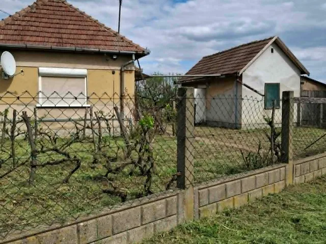 Eladó ház Jármi 75 nm