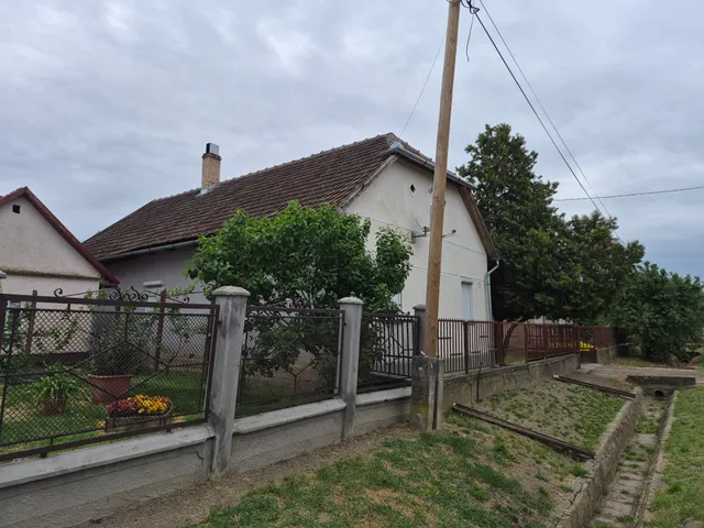 Eladó ház Ököritófülpös 80 nm