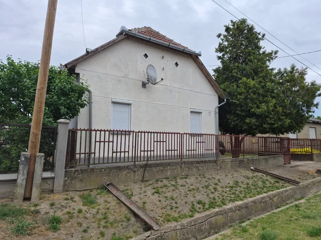 Eladó ház Ököritófülpös 80 nm