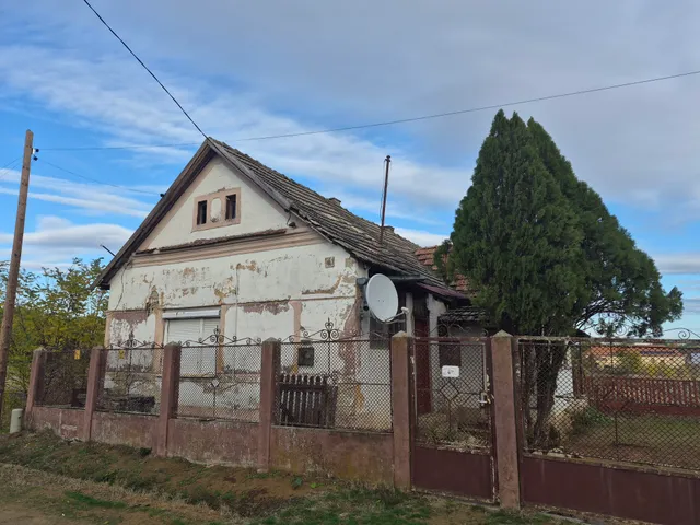 Eladó ház Mérk 95 nm