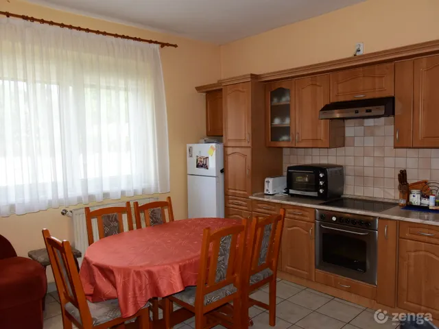 Eladó ház Debrecen, Júliatelep 71 nm
