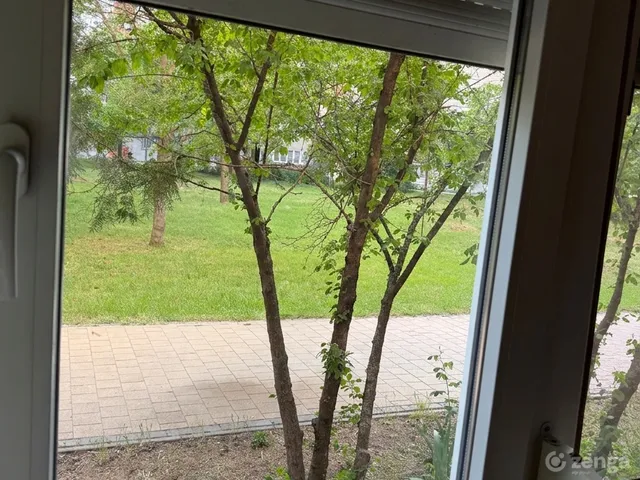 Eladó lakás Szolnok 37 nm