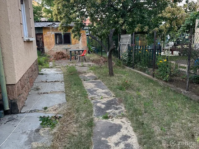 Eladó ház Budapest XVII. kerület, Rákoshegy, Megvető utca 21 110 nm