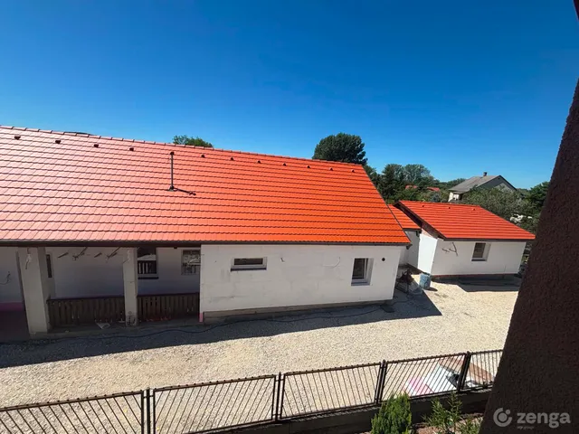 Eladó ház Piliscsév 130 nm