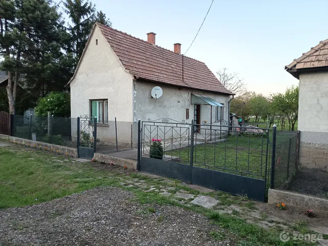 Eladó ház Pákozd 49 nm