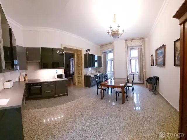 Kiadó ház Szentendre, Belváros 150 nm