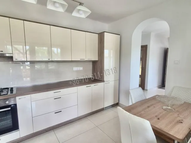 Eladó ház Debrecen, Júliatelep, Acsádi út 188 nm