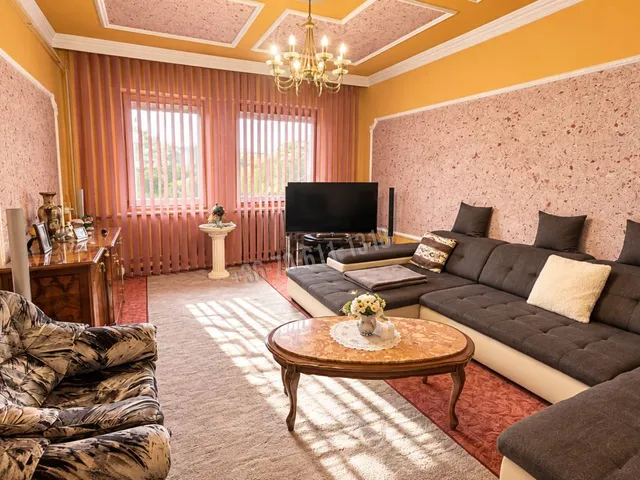 Eladó ház Debrecen, Szabadságtelep 180 nm