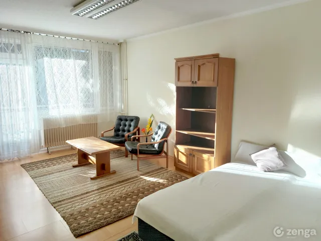 Eladó lakás Budapest II. kerület, Zöldmál, Zöldlomb u. 74 nm