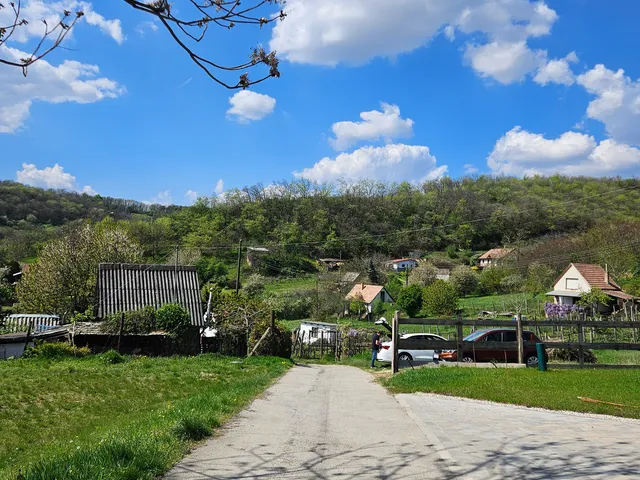 Eladó telek Szekszárd, Tramini utca 1627 nm