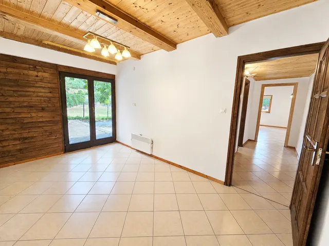 Eladó mezőgazdasági ingatlan Szekszárd, Szőlőhegy 94 nm