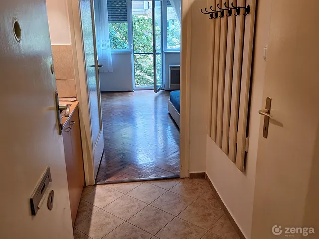 Kiadó lakás Budapest XI. kerület, Gellérthegy 31 nm