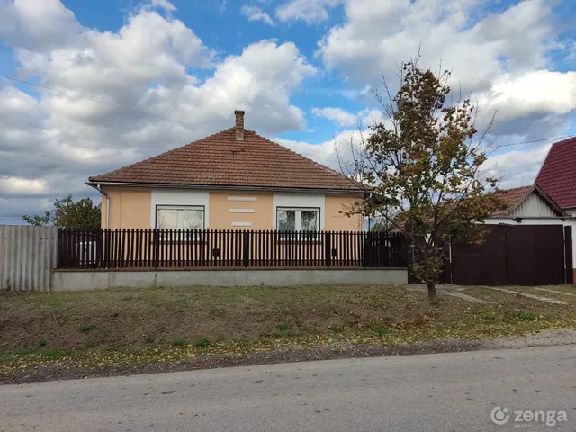 Eladó mezőgazdasági ingatlan Jászfelsőszentgyörgy 86 nm
