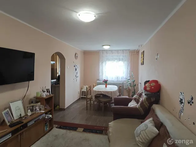 Eladó ház Hajdúsámson 78 nm