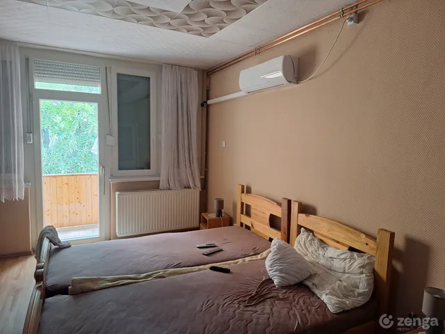 Eladó lakás Kecskemét, Műkertváros 62 nm