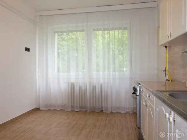 Eladó lakás Kecskemét, Belváros 105 nm