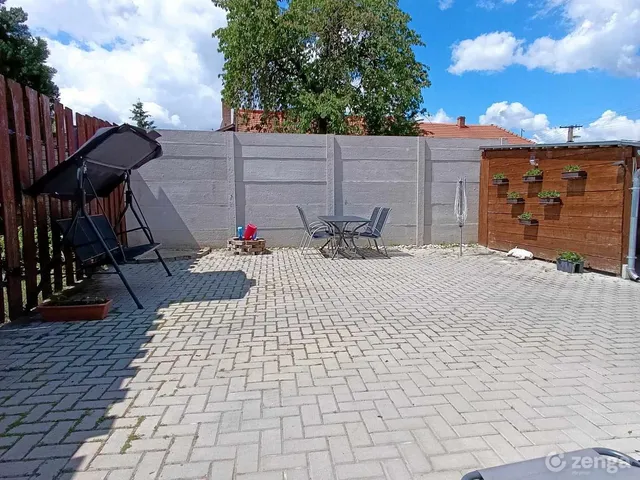 Eladó ház Esztergom, Szentgyörgymező 62 nm
