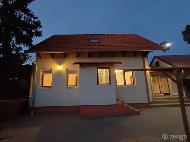 Eladó ház Debrecen, Homokkert 98 nm