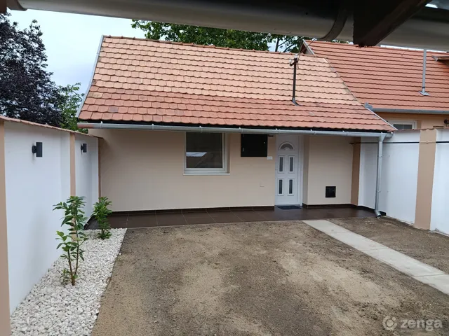 Eladó ház Kecskemét, Vacsihegy 22 nm