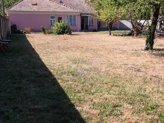 Eladó ház Dunakiliti 95 nm