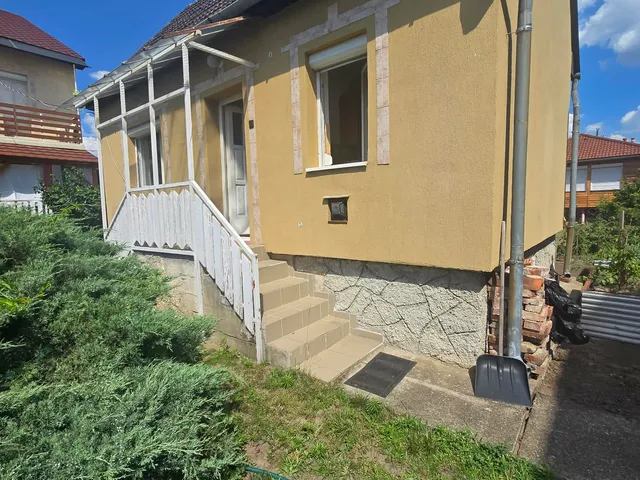 Kiadó lakás Dunakeszi, Szabadságliget 30 nm
