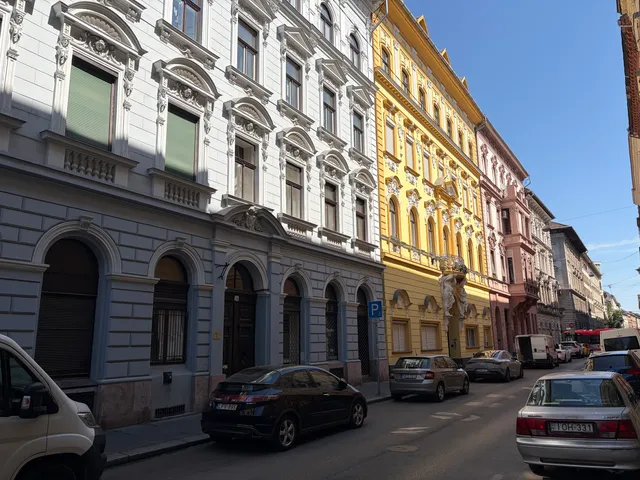 Eladó lakás Budapest VI. kerület, Nagykörúton kívüli terület, Aradi utca 65 nm