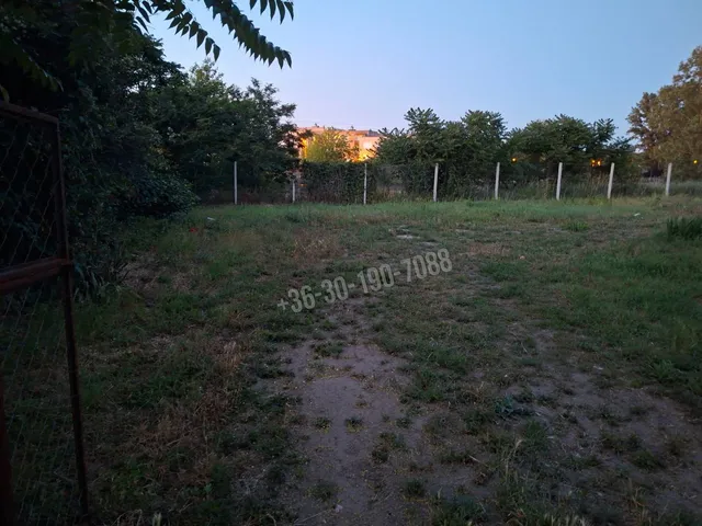 Eladó telek Tatabánya, Bánhida 700 nm