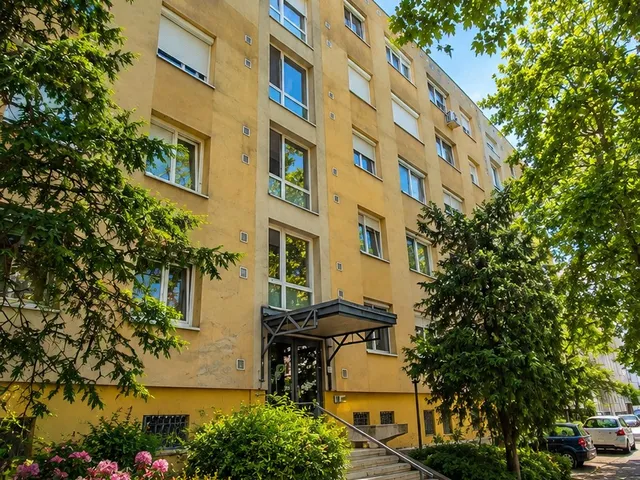 Eladó lakás Győr, Nádorváros 68 nm