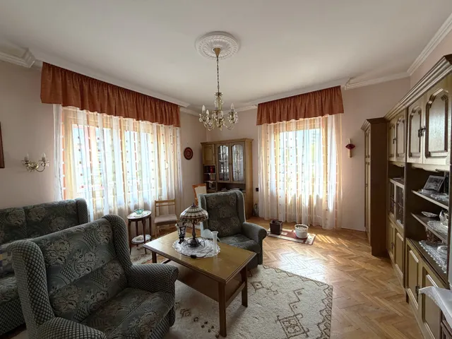 Eladó ház Győr, Révfalu 100 nm