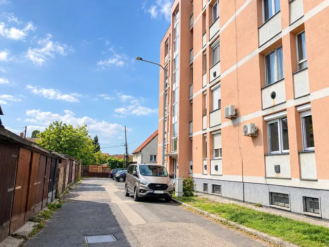 Eladó lakás Győr, Gyárváros 54 nm