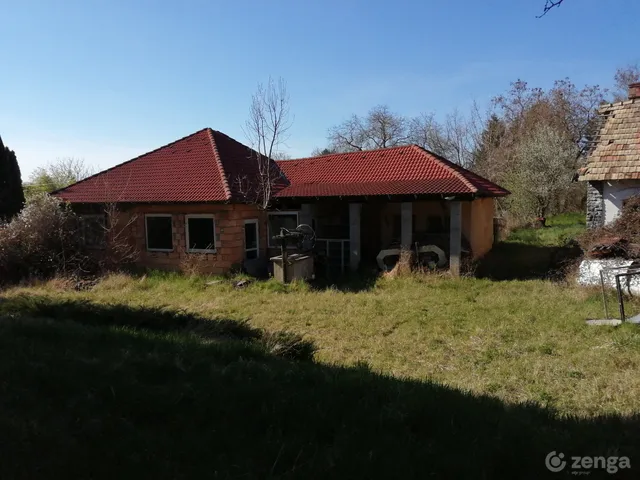 Eladó ház Nemesbük 180 nm