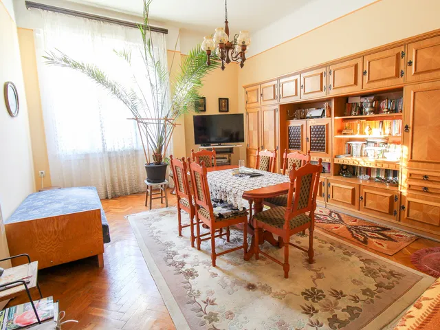 Eladó lakás Budapest VIII. kerület, Népszínháznegyed 86 nm