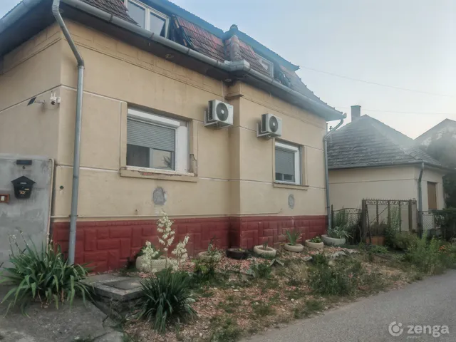 Eladó ház Galgahévíz 178 nm