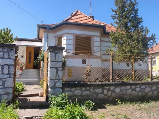Eladó ház Eger, Hajdúhegy 104 nm