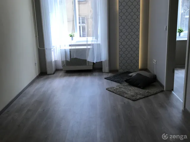 Eladó lakás Budapest VIII. kerület, Népszínháznegyed 44 nm